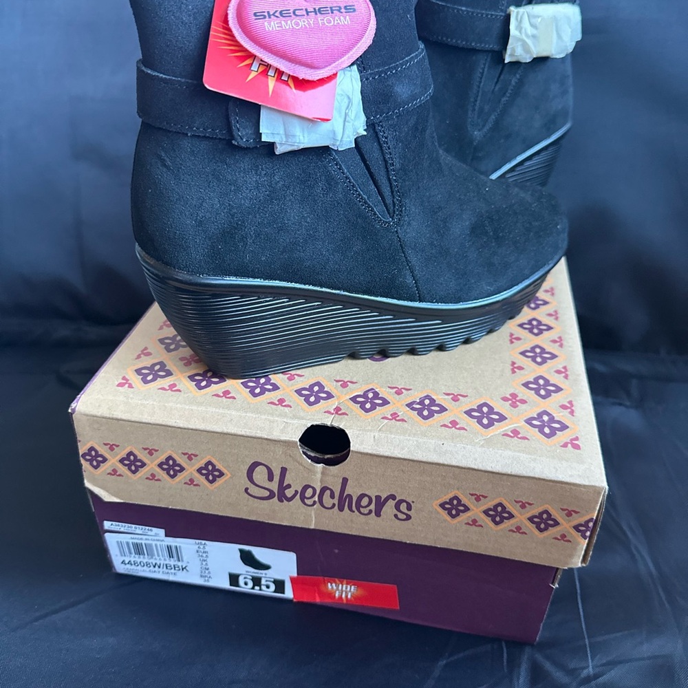 Skechers Black Wedge Boots